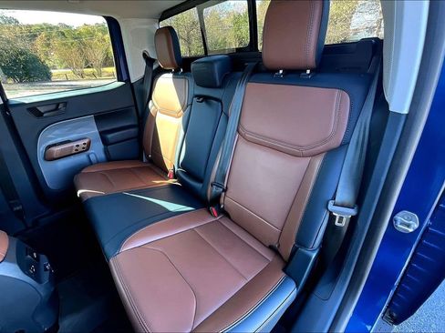 Used 2024 Ford Maverick Lariat image 26