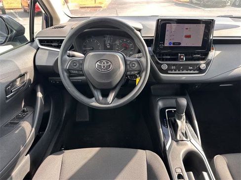 Certified 2023 Toyota Corolla LE image 10