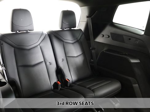 Used 2024 Cadillac XT6 Sport w/ LPO, Floor Liner Package AWD/4WD image 12
