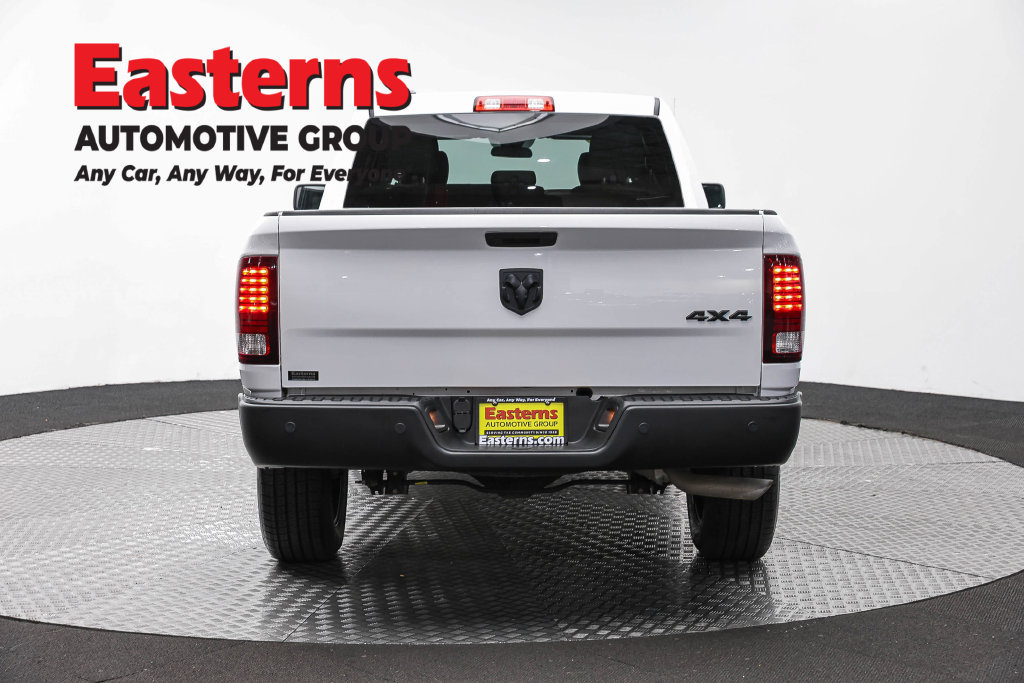 Used 2022 RAM 1500 Warlock AWD/4WD image 7