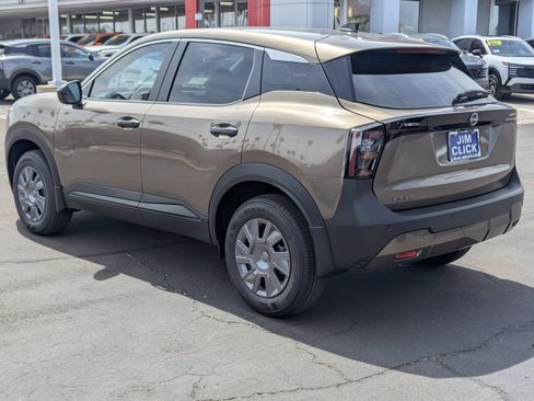 New 2026 Nissan Kicks S FWD image 4