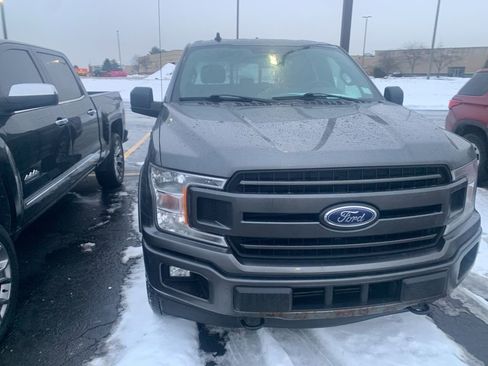 Used 2019 Ford F150 XLT w/ Equipment Group 302A Luxury image 4