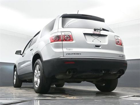 Used 2012 GMC Acadia SLE image 52