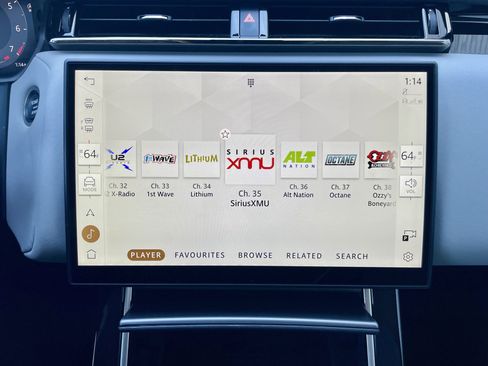 Certified 2025 Land Rover Range Rover Velar Dynamic SE AWD/4WD image 29