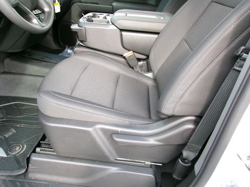 New 2026 Chevrolet Silverado 1500 W/T w/ WT Safety Package AWD/4WD image 14