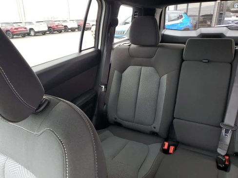 New 2026 Jeep Cherokee Laredo image 15