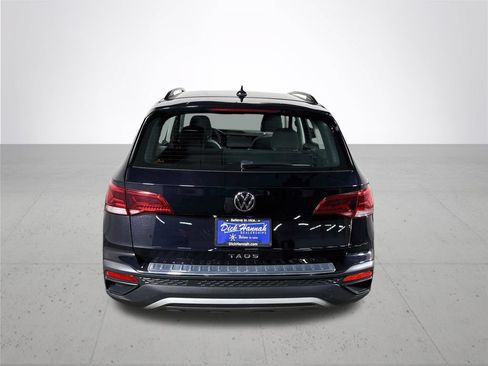 Certified 2022 Volkswagen Taos S FWD image 8
