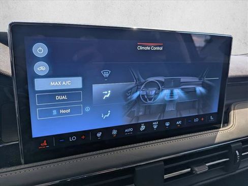 Used 2024 Lincoln Corsair Grand Touring w/ Equipment Group 301A AWD/4WD image 12