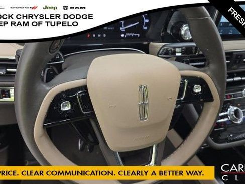Used 2022 Lincoln Corsair FWD w/ Premium Package image 10