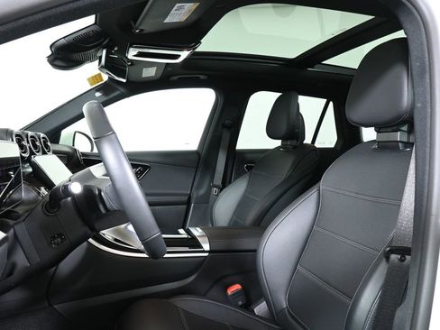 Certified 2025 Mercedes-Benz GLC 300 4MATIC image 14