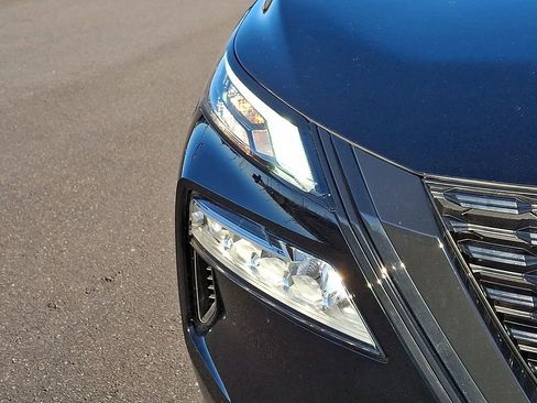 Certified 2023 Nissan Rogue SV w/ SV Premium B Package image 9