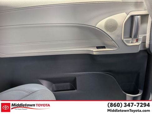 Certified 2024 Toyota Sienna Limited AWD/4WD image 36