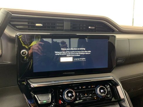 New 2026 GMC Sierra 2500 Denali w/ Denali Reserve Package image 20