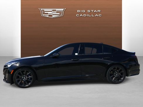 Certified 2022 Cadillac CT5 V w/ Premium Package RWD image 2