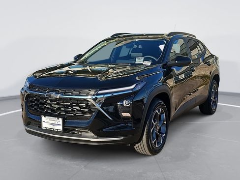 New 2026 Chevrolet Trax LT image 7