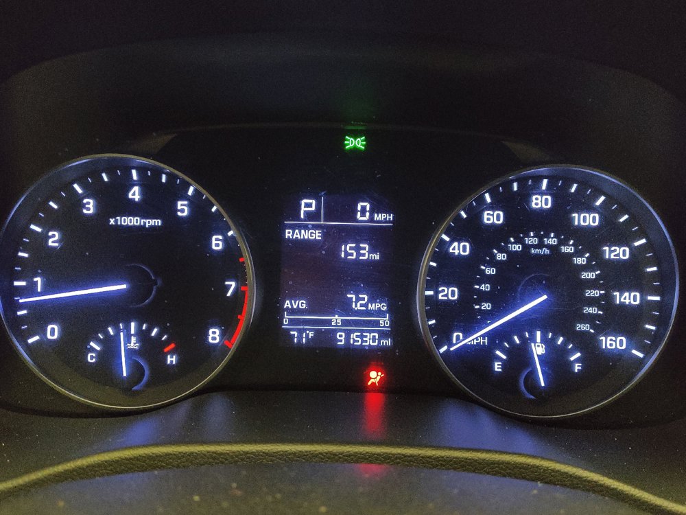 Used 2017 Hyundai Elantra SE FWD image 23