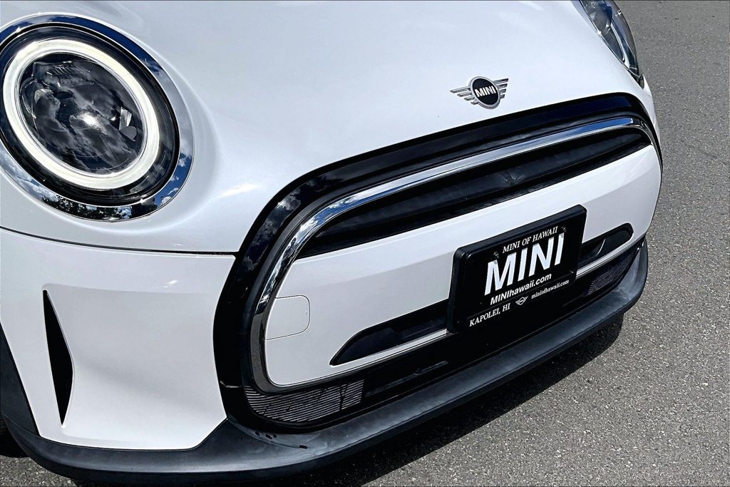 Used 2024 MINI Cooper 2-Door Hardtop FWD image 30