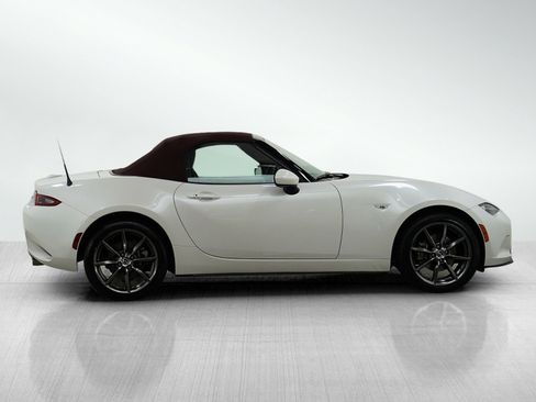 Used 2018 MAZDA MX-5 Miata Grand Touring image 6