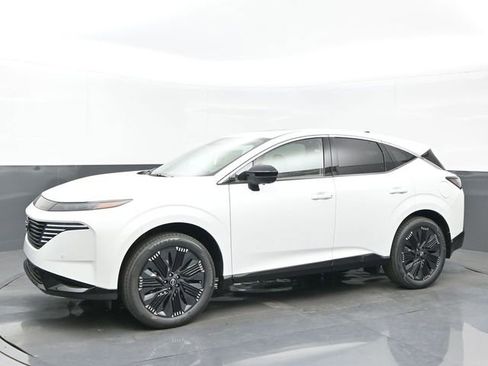New 2026 Nissan Murano Platinum w/ Cargo Package image 2