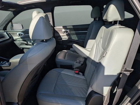 Used 2024 Kia Sorento SX Prestige w/ Sage Leather Package image 14