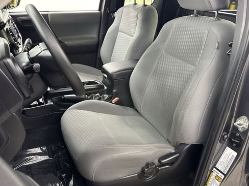 Used 2021 Toyota Tacoma SR image 4