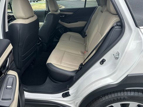 Used 2024 Subaru Outback Limited w/ Popular Package #2 image 21