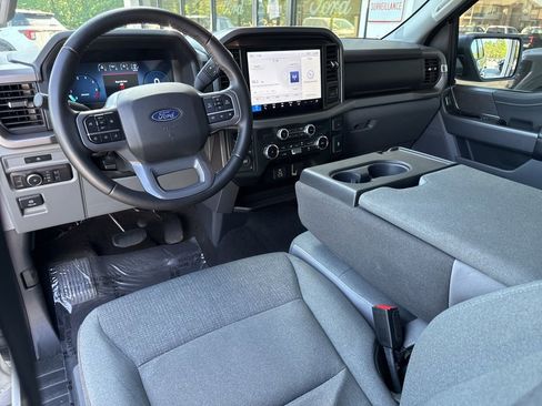 Used 2025 Ford F150 XLT w/ Equipment Group 301A Standard image 19
