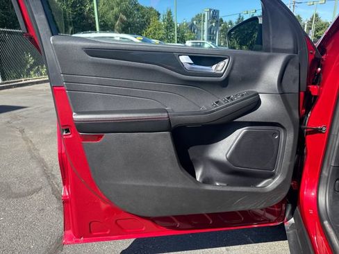 Used 2023 Ford Escape ST-Line w/ Tech Pack #1 AWD/4WD image 27