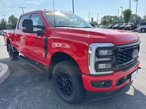 New 2025 Ford F250 XLT w/ Black Appearance Package image 4