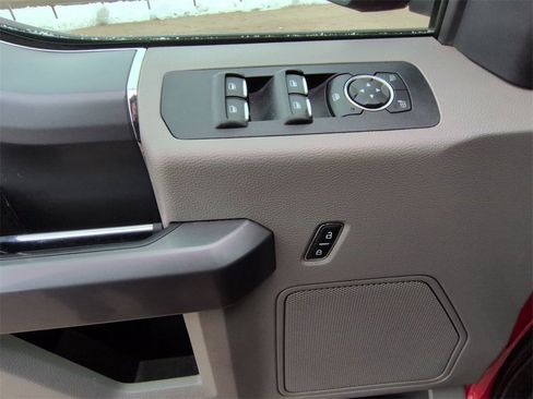 Used 2019 Ford F150 XLT w/ XTR Package image 17