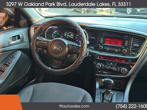Used 2015 Kia Optima LX FWD image 29