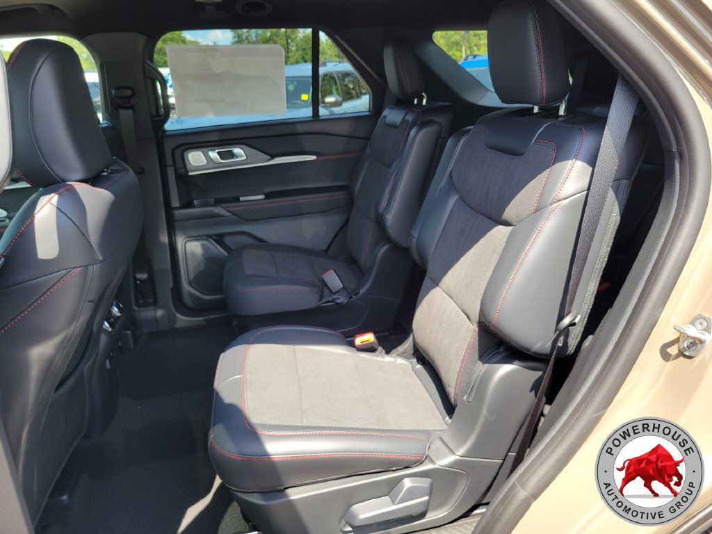 New 2027 Ford Explorer ST w/ Sun And Sound Package RWD image 17