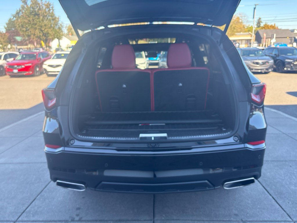 Used 2026 Acura MDX A-Spec w/ Advance Package AWD/4WD image 33