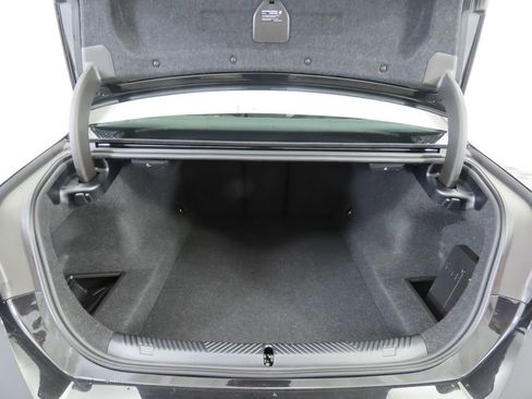 Certified 2025 BMW 530i image 29