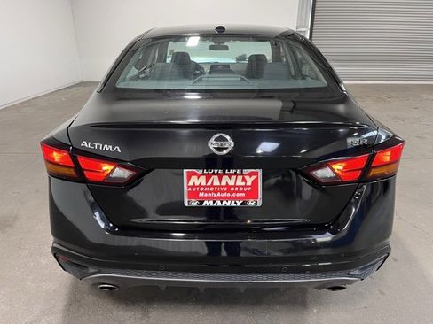 Used 2022 Nissan Altima 2.5 SR image 4