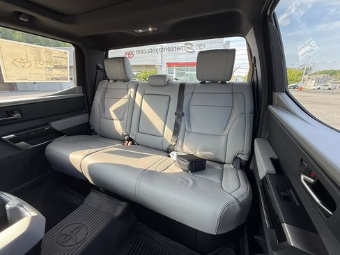 New 2026 Toyota Tundra Limited AWD/4WD image 15