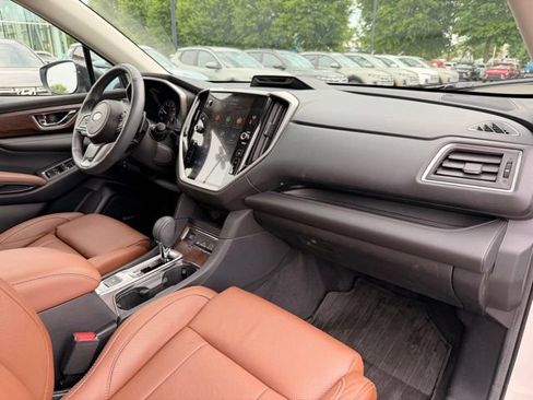 Used 2024 Subaru Ascent Touring AWD/4WD image 35