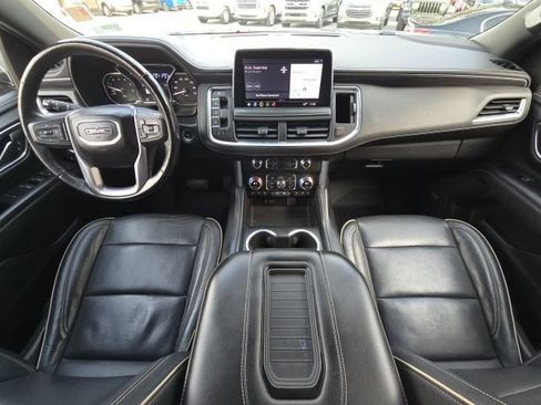 Used 2021 GMC Yukon SLT w/ SLT Luxury Plus Package image 32
