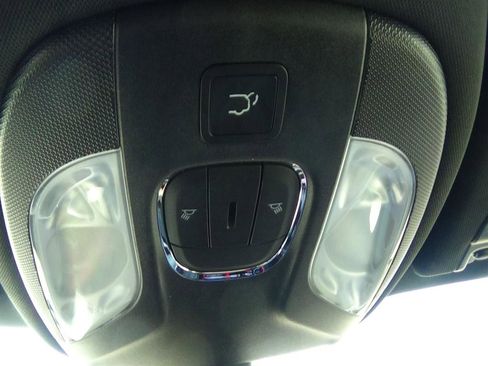 Certified 2024 Jeep Compass Limited w/ Elite Group image 31