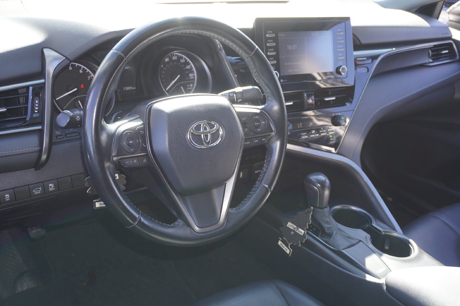 Certified 2021 Toyota Camry SE FWD image 6