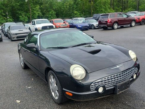 Used 2002 Ford Thunderbird RWD image 3