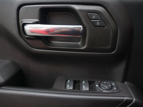 Used 2021 Chevrolet Silverado 1500 Custom Trail Boss image 14