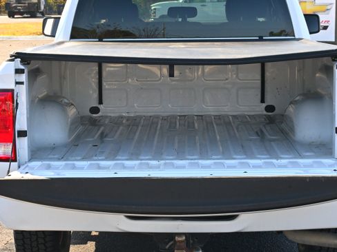 Used 2019 RAM 1500 Express image 30