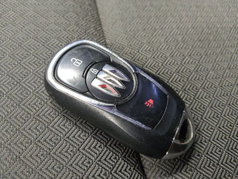 Used 2022 Buick Encore GX Preferred FWD image 32