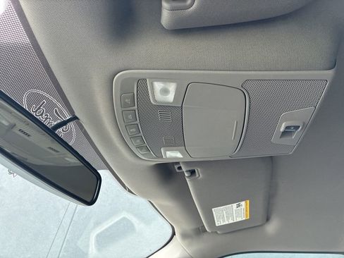 Used 2017 Ford F150 XLT w/ Equipment Group 302A Luxury image 20