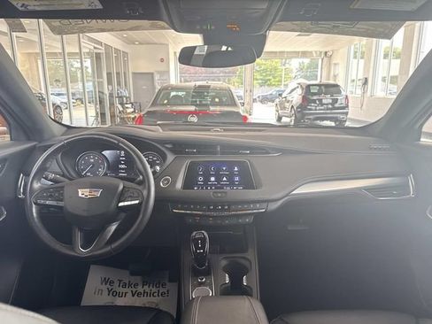 Certified 2023 Cadillac XT4 Premium Luxury w/ Technology Package AWD/4WD image 65