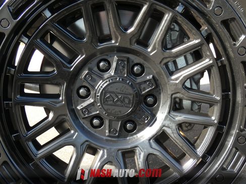 Used 2024 Toyota Tundra Platinum AWD/4WD image 21