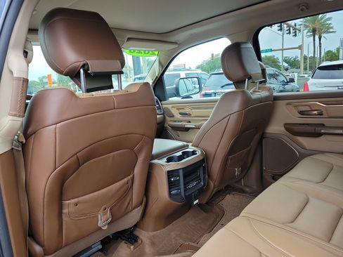 Used 2020 RAM 1500 Limited AWD/4WD image 11