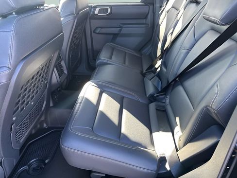 New 2026 Ford Bronco Badlands AWD/4WD image 14