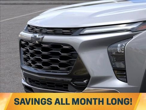 New 2026 Chevrolet Trax ACTIV w/ Sunroof Package FWD image 13